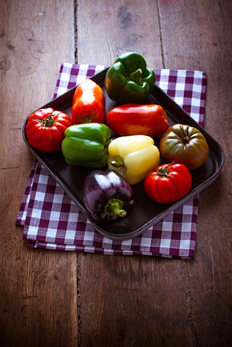 poivrons-bio-multicolores-tomates-anciennes