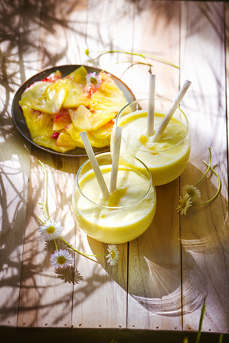 fraicheur des smoothies frais recette boisson pina-colada et carpacio recipes creamy pina colada and fruit salad