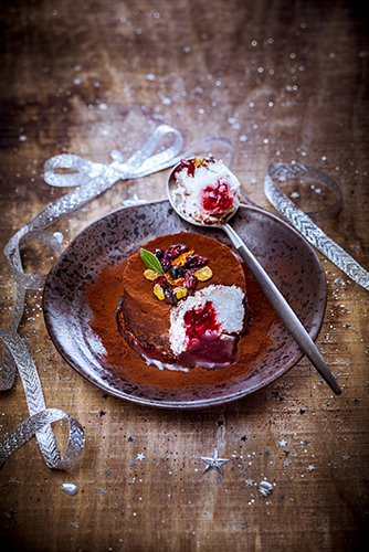 meringue-douce-a-la-confiture-de-framboises-recettes-speciales-noel