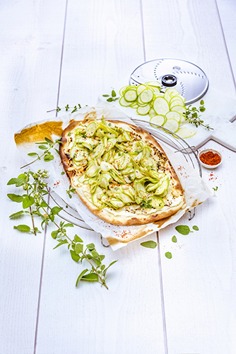 tarte-courgettes-au-thym-citronne-recettes-herbes