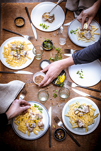 grande-tablee-recettes-saute-veau-veal-pates-pasta-citron-lemon