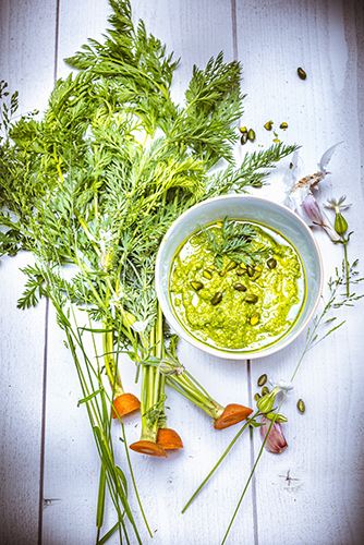 legume-potager-pesto-fane-de-carottes-recette-zero-dechet